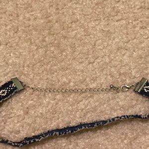 Jean choker